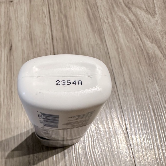 Obagi Nu-Derm Gentle Cleanser - NWT Sealed!! - Picture 6 of 6